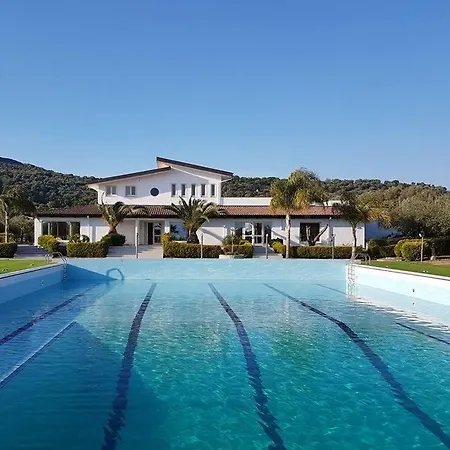 Montalto 4*